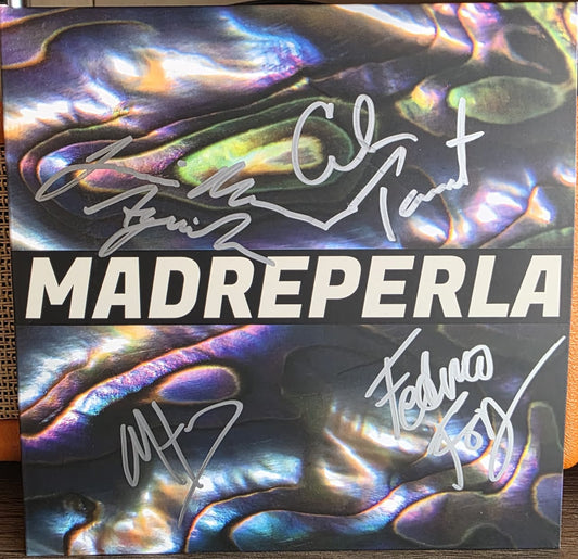 EP MadrePerla vinilo 7 pulgadas edición especial autografiada para coleccionistas HipMerch