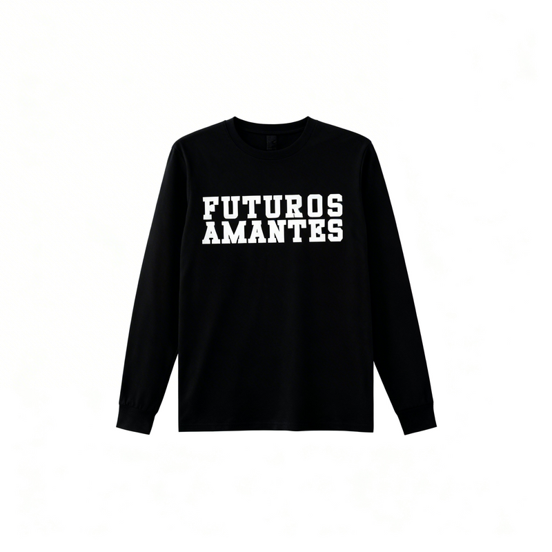 Maqueta del sweater negro de Guitarricadelafuente con el diseño tipográfico "Futuros Amantes" en el pecho, mercancía oficial de alta calidad.