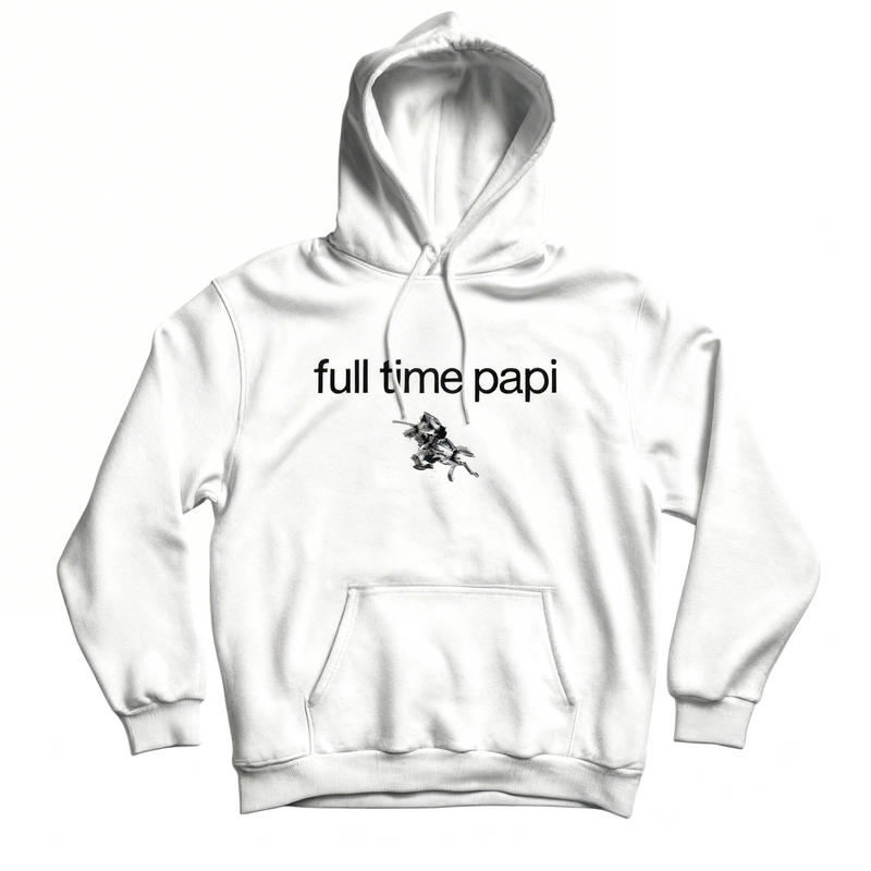 Maqueta digital de la sudadera con capucha negra de Guitarricadelafuente con el texto "Full time papi" en el pecho sobre fondo neutro.