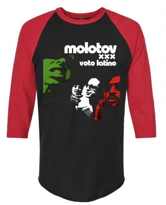Maqueta de la playera manga 3/4 estilo raglan de Molotov con el arte oficial de Voto Latino, edición especial de los XXX Años.