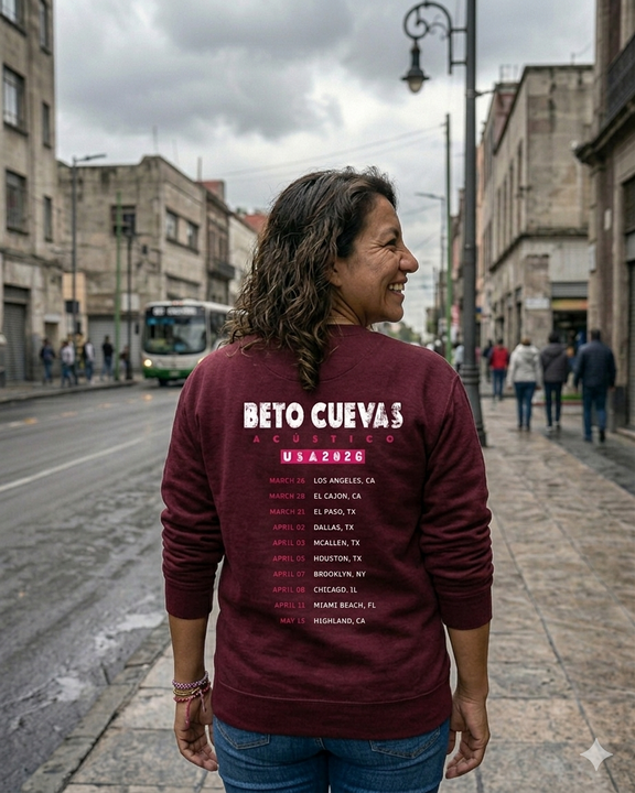 Detalle posterior de la sudadera de Beto Cuevas para mujer, mostrando el diseño con las fechas confirmadas de la gira acústica 2026.
