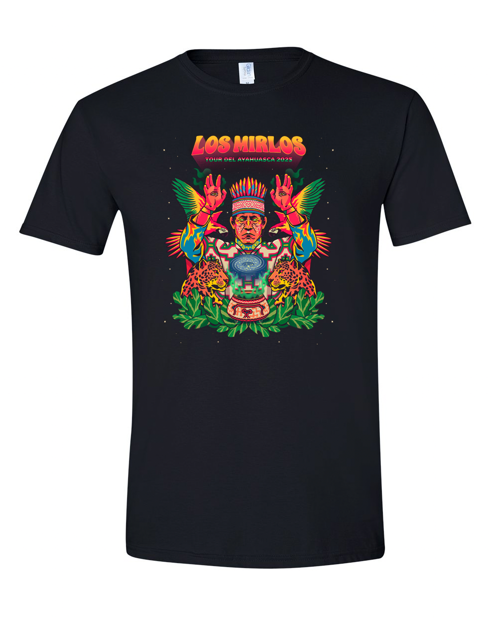 Maqueta digital que muestra el diseño frontal de la playera oficial de Los Mirlos versión Amazonico, destacando el arte gráfico impreso en el pecho sobre la prenda.
