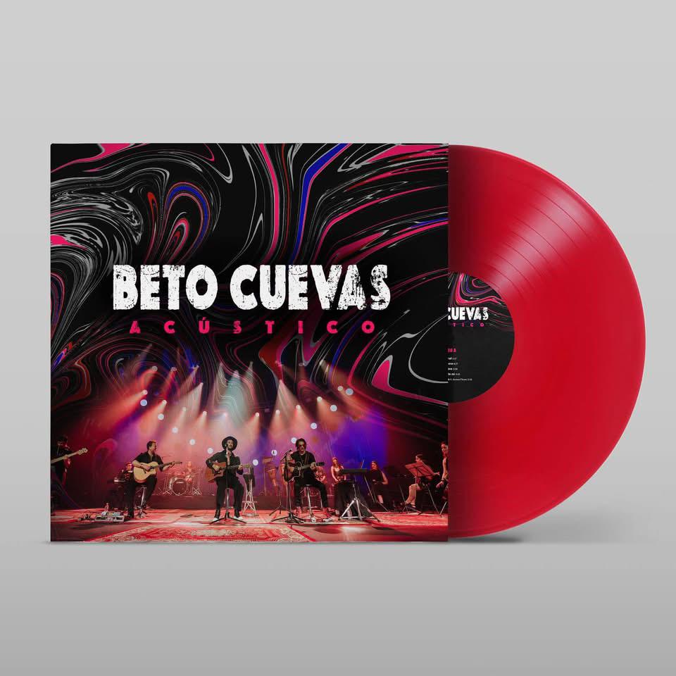 Edición especial del vinilo Beto Cuevas Acústico en color rojo, vista frontal de la portada con el disco fuera del empaque.