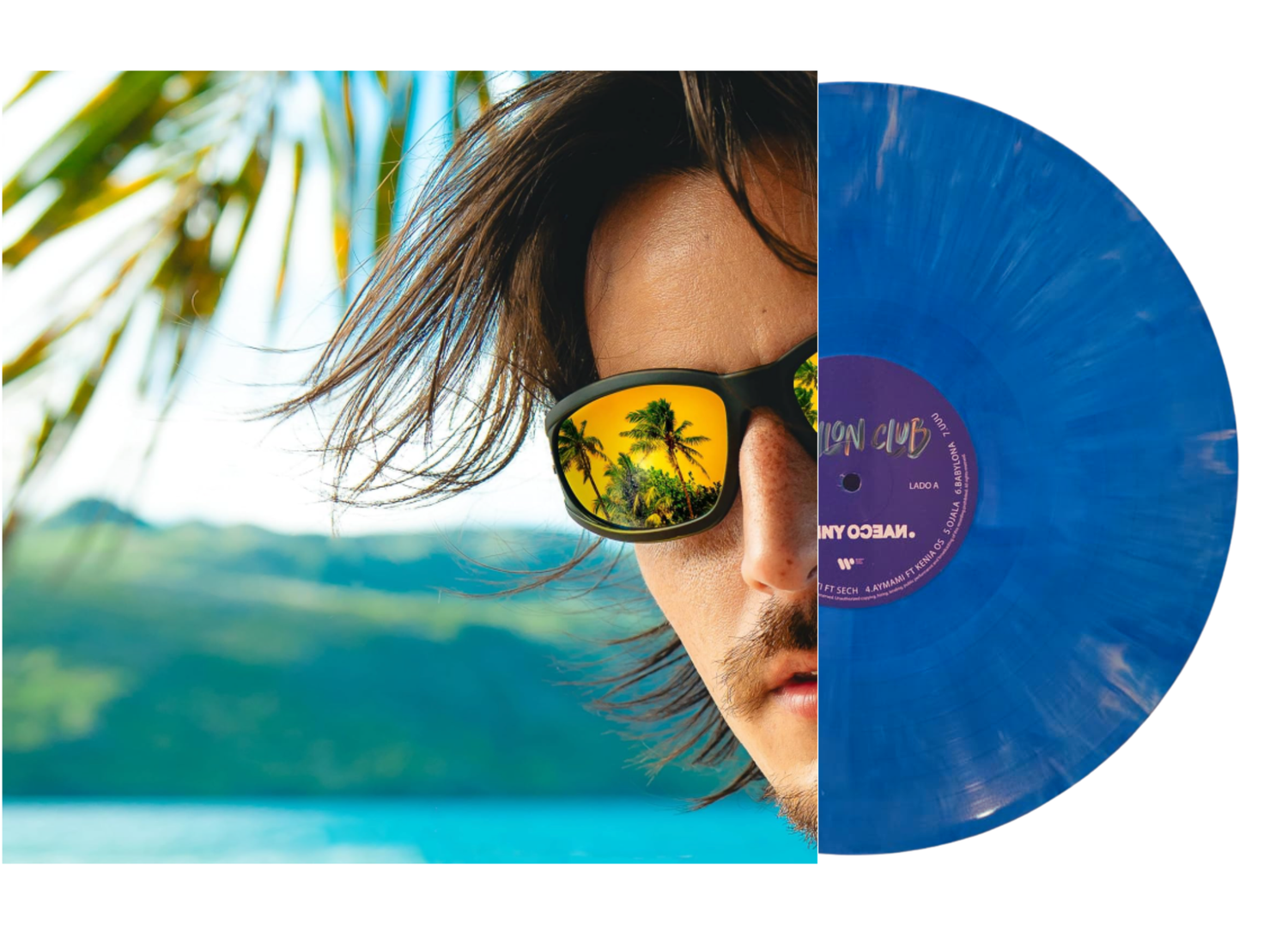 La funda oficial del álbum Babylon Club de Danny Ocean junto al disco de vinilo de 12 pulgadas sobresaliendo de su empaque.