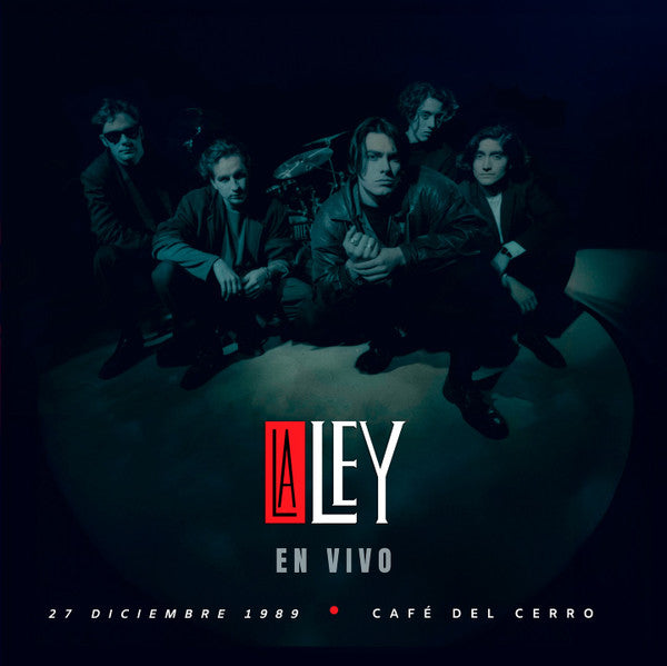 Portada oficial del vinilo en vivo de La Ley, con la fotografía de la banda en tonos oscuros y tipografía roja que detalla la presentación del 17 de diciembre de 1989 en el Café del Cerro.