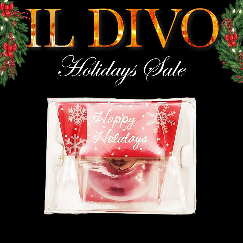 Maqueta digital que muestra el diseño del adorno oficial de colección de Il Divo para colgar, configurado para la campaña especial de venta festiva.