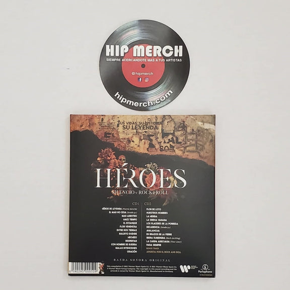 Fotografía de la contraportada de la edición en CD de Héroes: Silencio Y Rock & Roll, mostrando los títulos de los temas incluidos en los dos discos.
