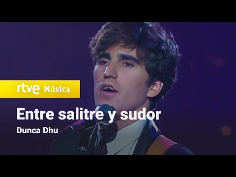Miniatura de la presentación en vivo del tema Entre salitre y sudor de Duncan Dhu en formato de video musical.