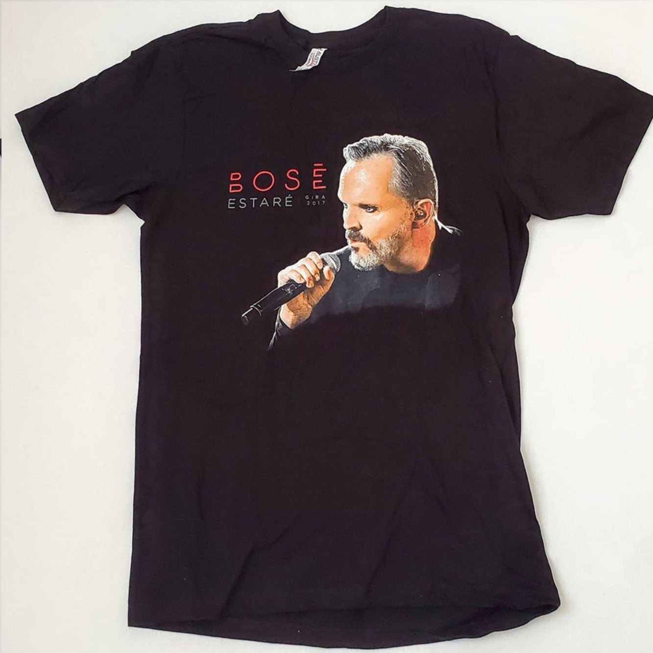 Miguel Bosé - Tee mic
